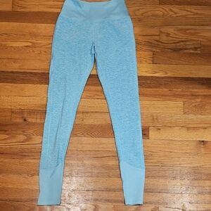 ALO Yoga Women's Sky Blue Leggings